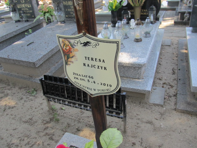 Teresa Rajczyk 1953 Zduny - Grobonet - Wyszukiwarka osób pochowanych