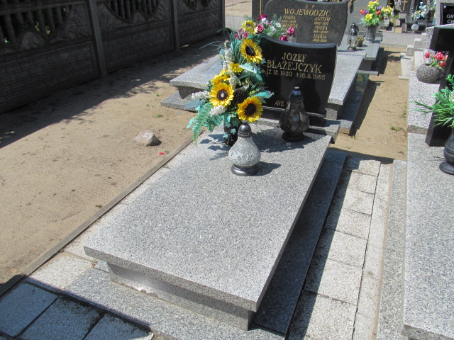 Grób Józef Błażejczyk