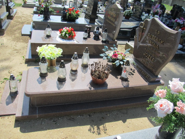 Grób Józef Paterek